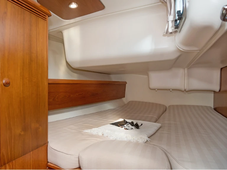 Segelboot mieten in Monastiri Bay - Jeanneau Sun Odyssey 43