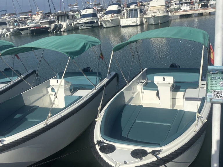YachtCharter in Cambrils - Polyester Yacht Tifón 500 auf SamBoat
