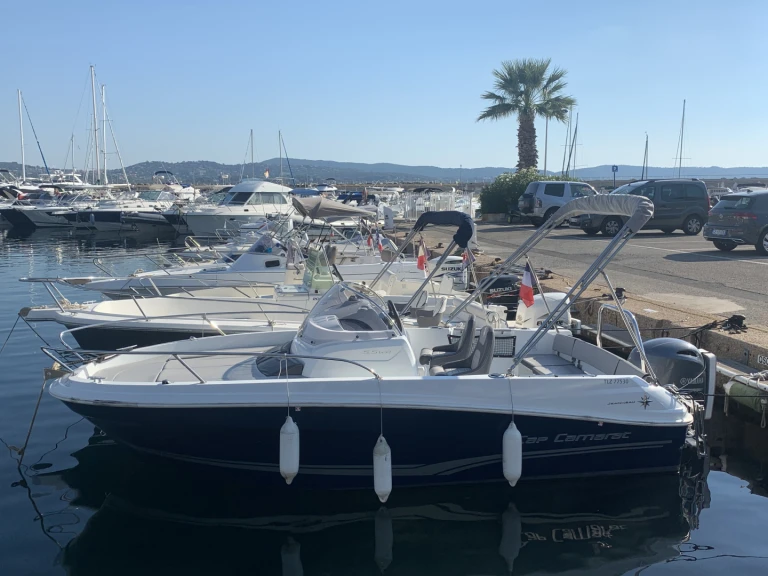 Motorboot mieten in Cavalaire-sur-Mer - Jeanneau Cap Camarat 5.5 WA Serie 2