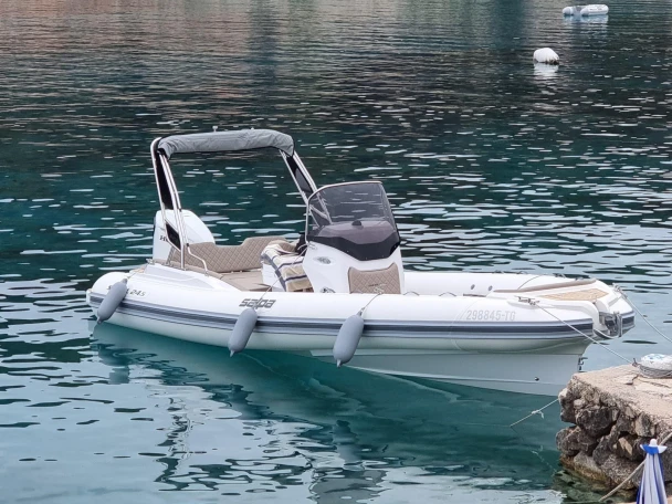 Ein Salpa Soleil 24.5 mieten in Trogir