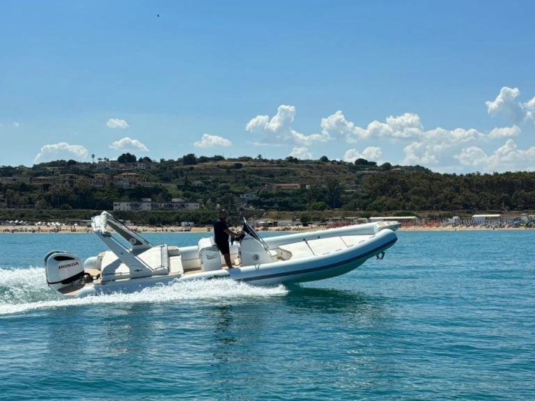 Schlauchboot mieten in Balestrate - Altamarea Wave 27