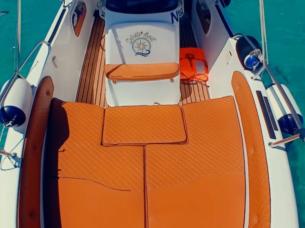 Motorboot mieten in Otranto - Albatros22 Open space 