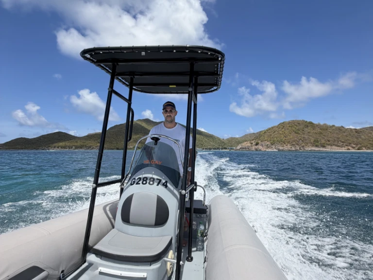 YachtCharter in St. Martin - 3D Tender Lux 550 auf SamBoat