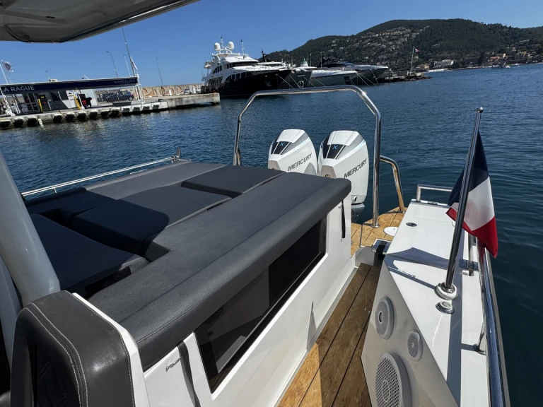 Motorboot mit oder ohne Skipper Axopar mieten in Mandelieu-la-Napoule