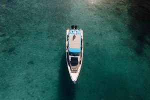 Vermietung Motorboot Axopar mit Führerschein