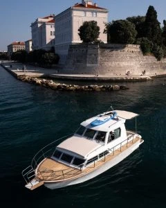 Motorboot mieten in Zadar - Castelo Coronel 11