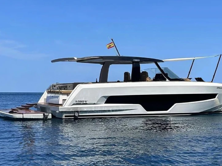 Motorboot mieten in Ibiza Town zum besten Preis