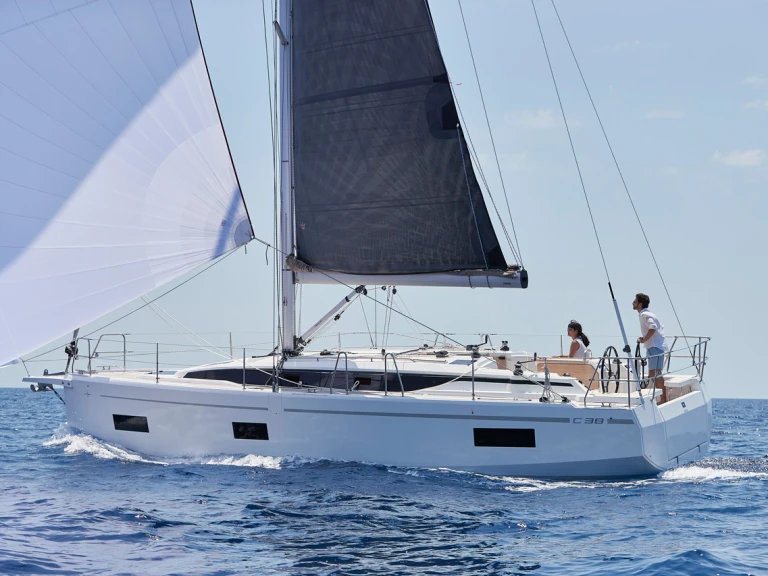 YachtCharter in Portoferraio - Bavaria Bavaria C38 auf SamBoat