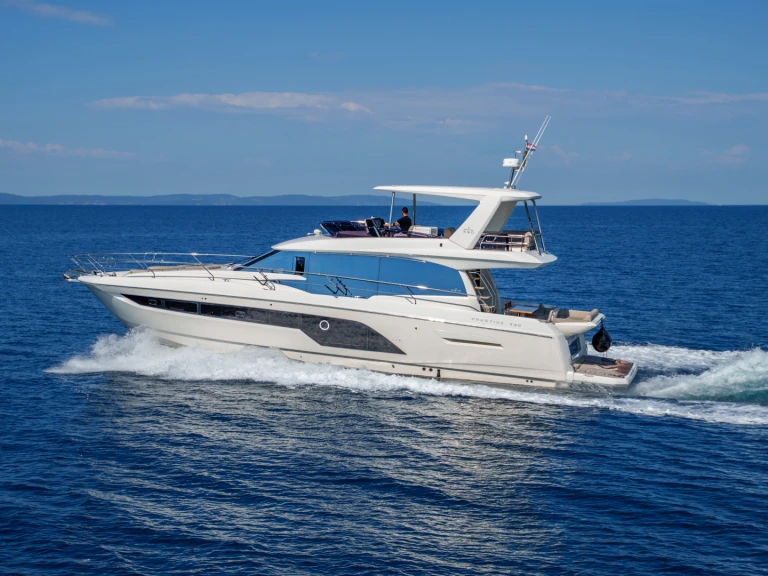 Ein Jeanneau Prestige 590 mieten in Podstrana