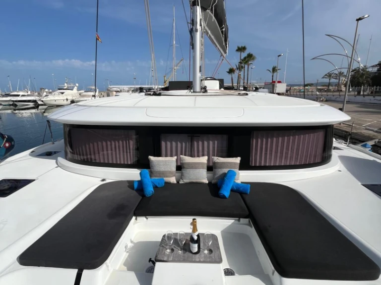 Boot mieten Dénia günstig Lagoon 46