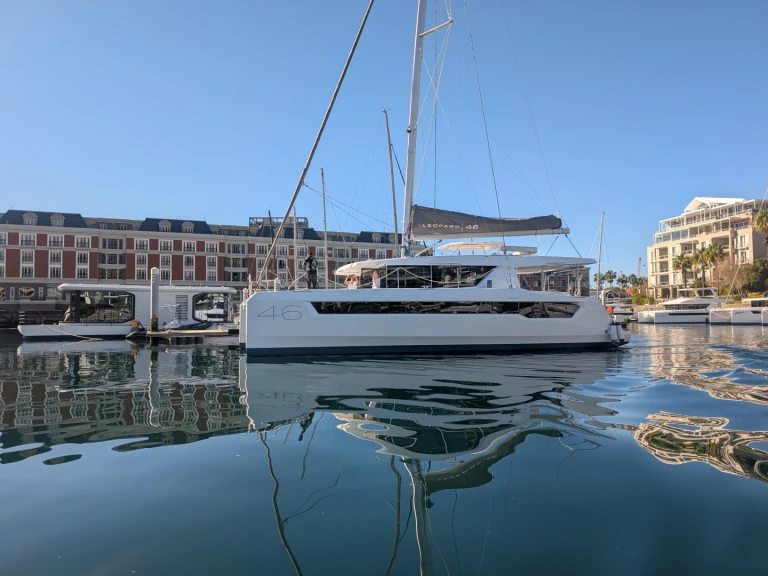 Boot mieten Sansibar-Stadt günstig Leopard 46