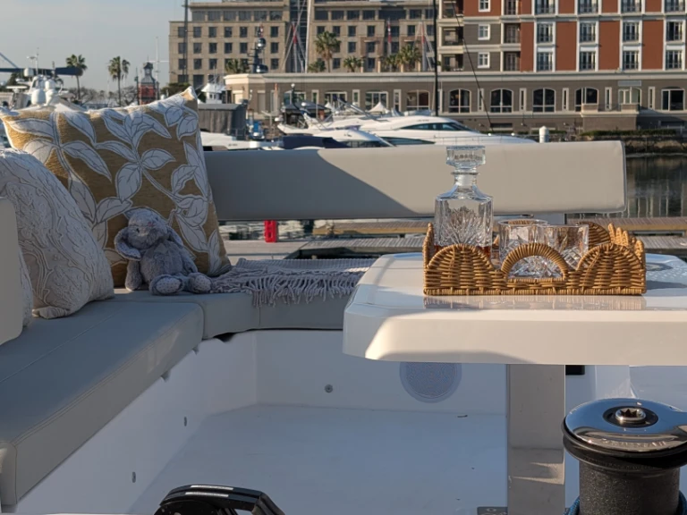 Katamaran mieten in Sansibar-Stadt - Leopard Leopard 46
