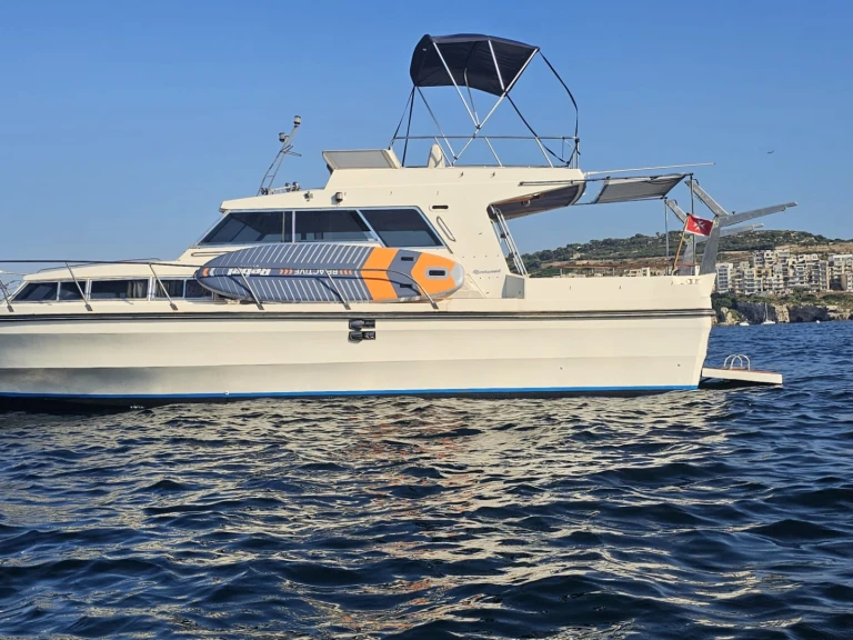 YachtCharter in Xemxija - Ferretti Altura 38 Fly auf SamBoat