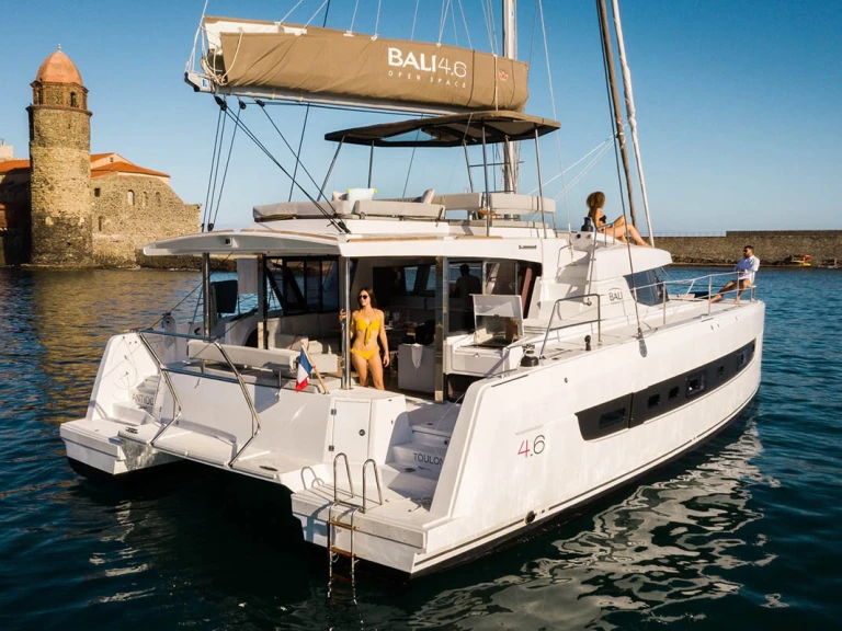 Boot mieten Nassau günstig Bali 4.6