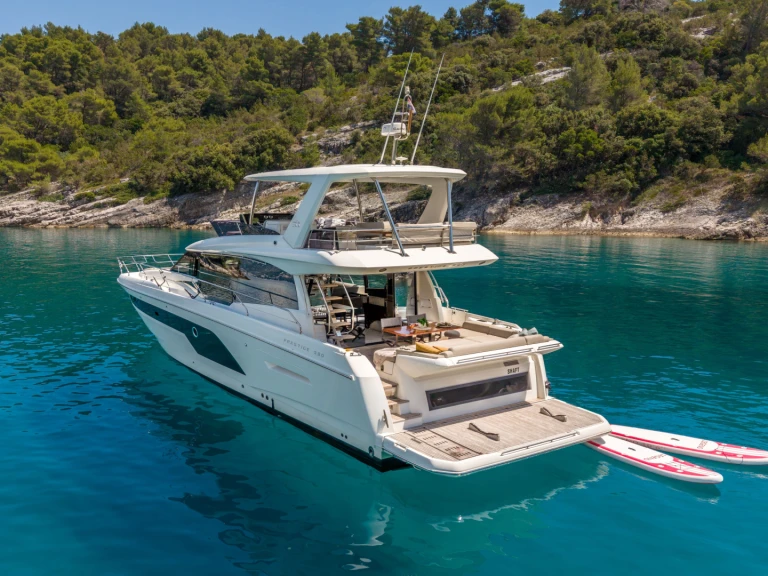 Bootsverleih Jeanneau Prestige 590 Podstrana Samboat