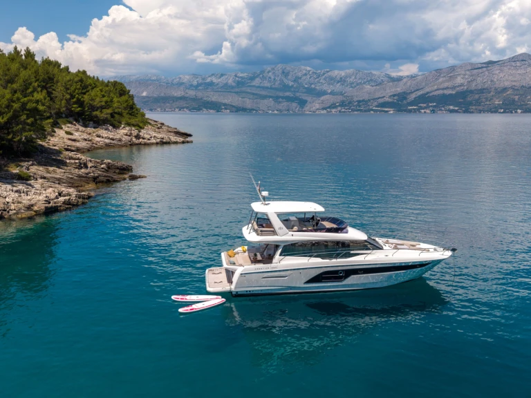 Yacht mit oder ohne Skipper Jeanneau mieten in Podstrana