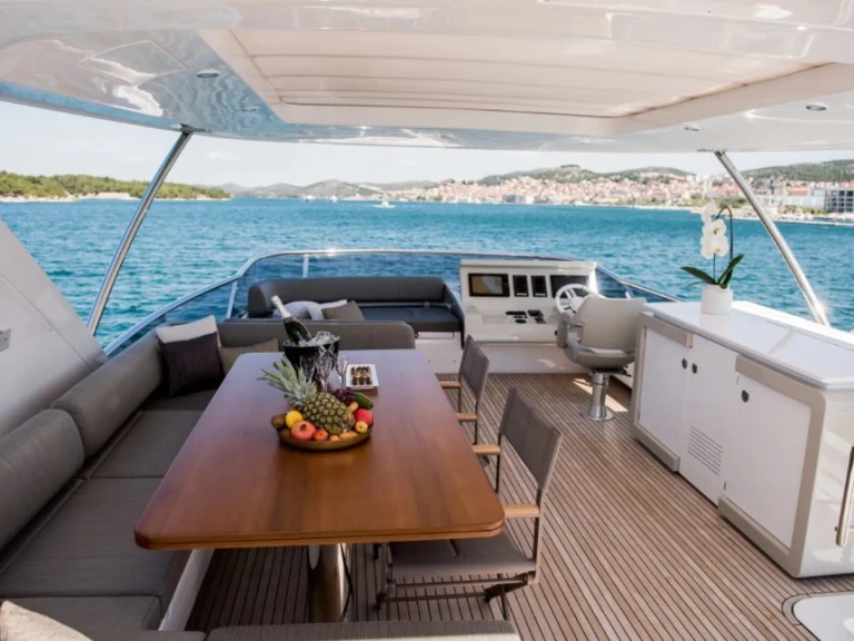 Azimut Azimut 72 Fly mieten Skradin