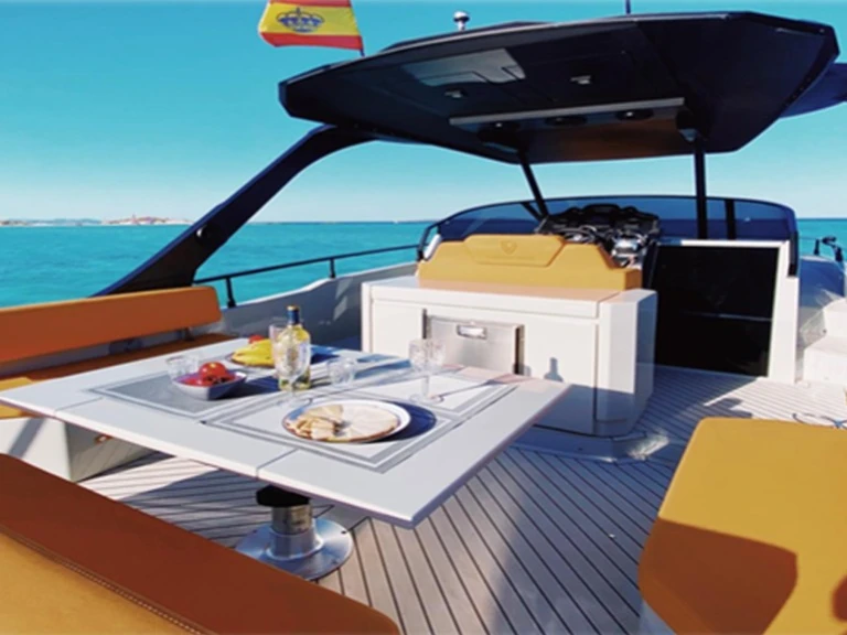 Motorboot mieten in Ibiza Town zum besten Preis