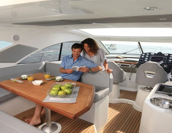 Motorboot mieten in Juan-les-Pins - MonteCarloYachts 42