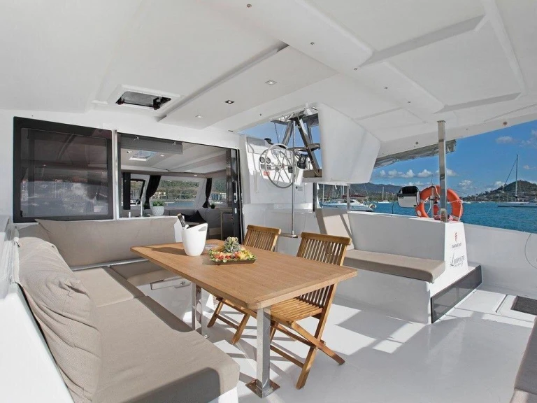 Vermietung Katamaran Fountaine Pajot mit Führerschein