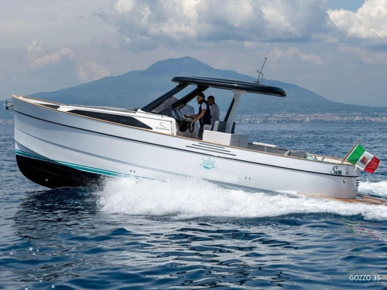 Motorboot mieten in Antibes zum besten Preis