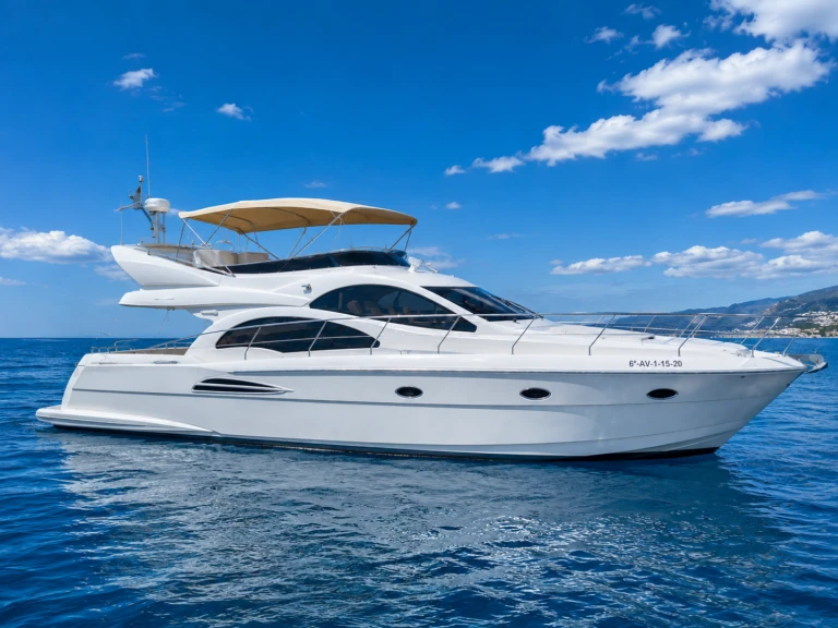 Boot mieten Puerto Banús günstig Astondoa 44 Fly