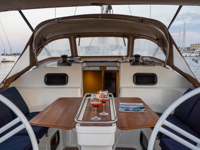 Segelboot mieten in Chersonisos - Elan Impression 45