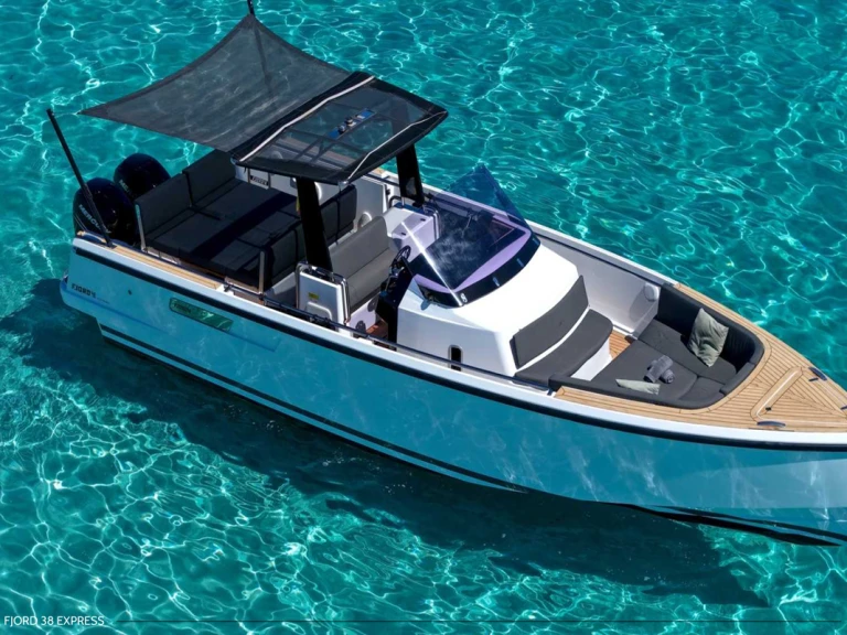 Boot mieten Ibiza Town günstig Fjord 38 Xpress