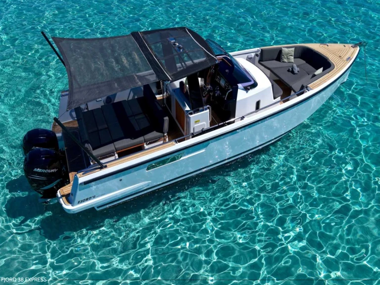 Bootsverleih Fjord Fjord 38 Xpress Ibiza Town Samboat