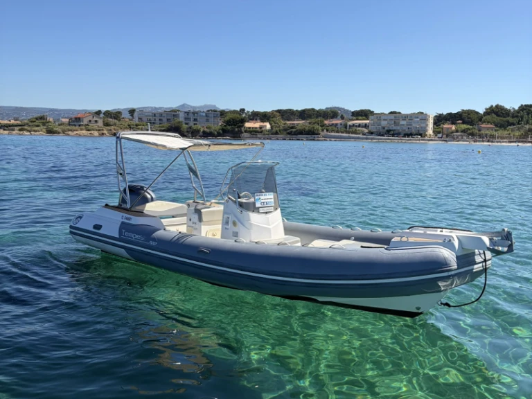 Schlauchboot mit oder ohne Skipper Capelli mieten in Six-Fours-les-Plages