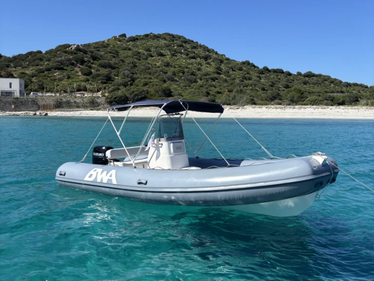 Ein Bwa California 550 mieten in Villasimius
