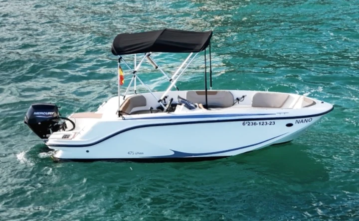 Quicksilver 475 Axess mieten Sitges