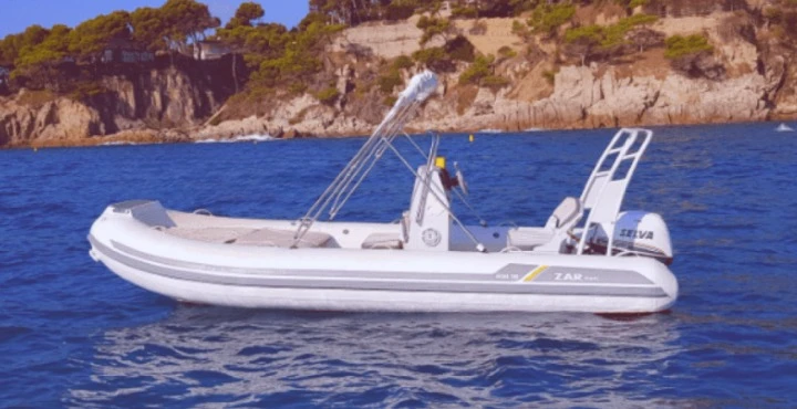 Schlauchboot mieten in Palamós zum besten Preis