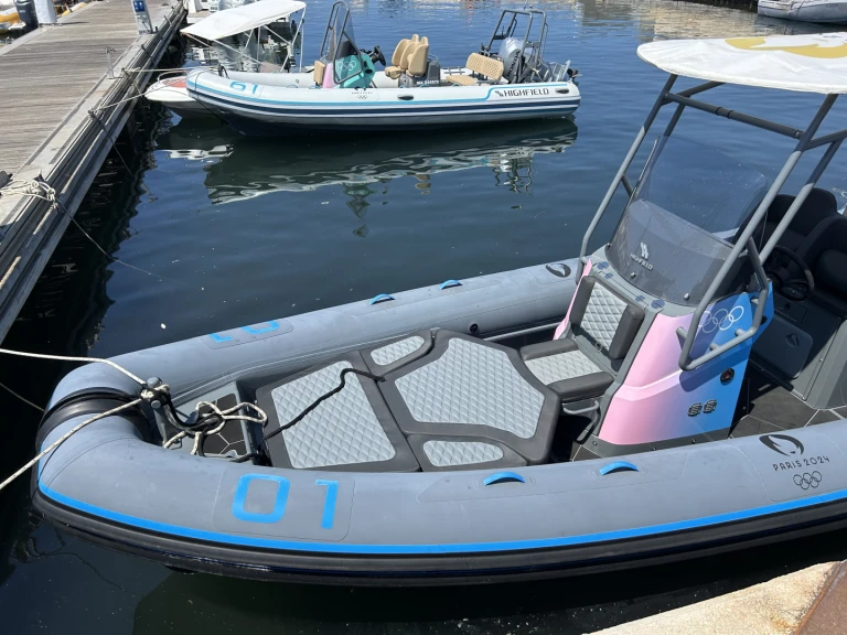 Vermietung Schlauchboot Highfield mit Führerschein