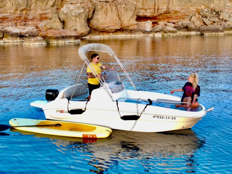 YachtCharter in Sant Antoni de Portmany - Quicksilver Activ 455 Open auf SamBoat