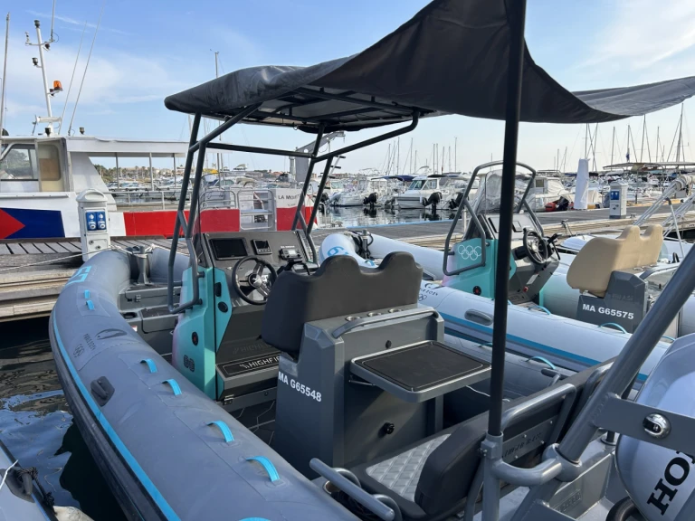 Schlauchboot mieten in Six-Fours-les-Plages zum besten Preis