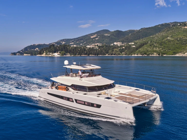 Yacht mieten in Gouviá zum besten Preis