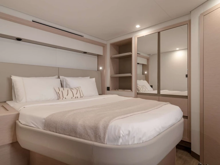 Fountaine Pajot Fountaine Pajot Power 80 (6 cab) mieten Álimos