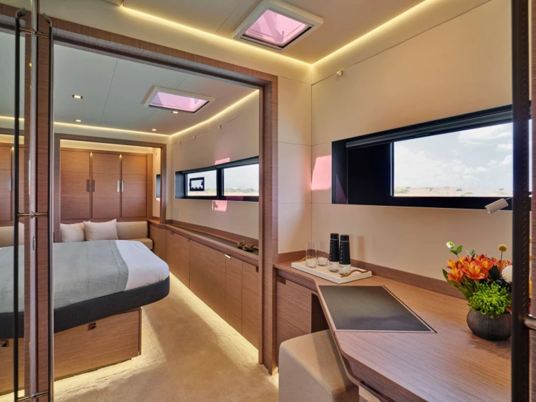 YachtCharter in Palaio Faliro - Fountaine Pajot Fountaine Pajot Power Alegria 67 (4 cab) auf SamBoat