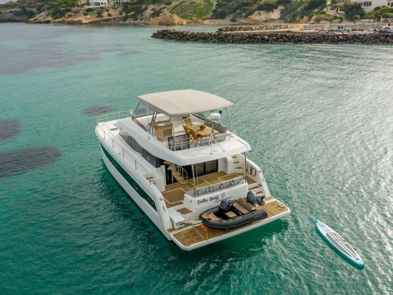 Motorboot mieten in Néa Péramos - Fountaine Pajot Fountaine Pajot MY 44