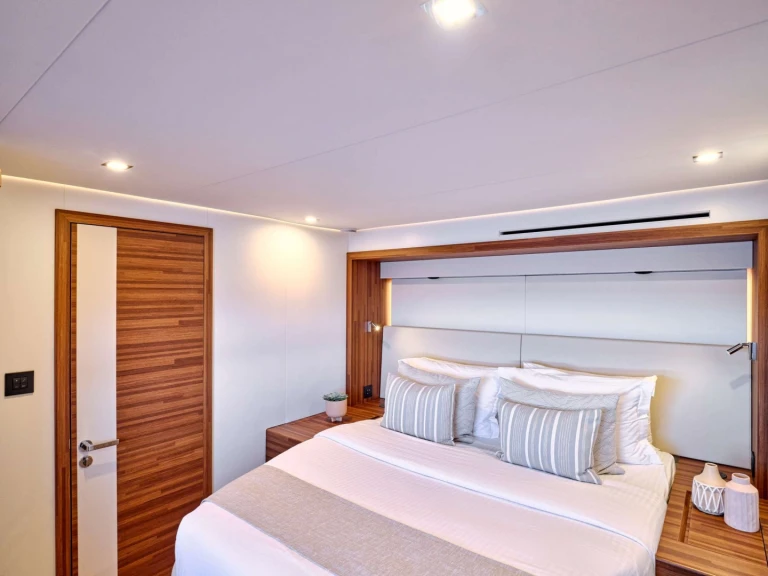 Ein Fountaine Pajot Fountaine Pajot Thira 80 mieten in Marsh Harbour