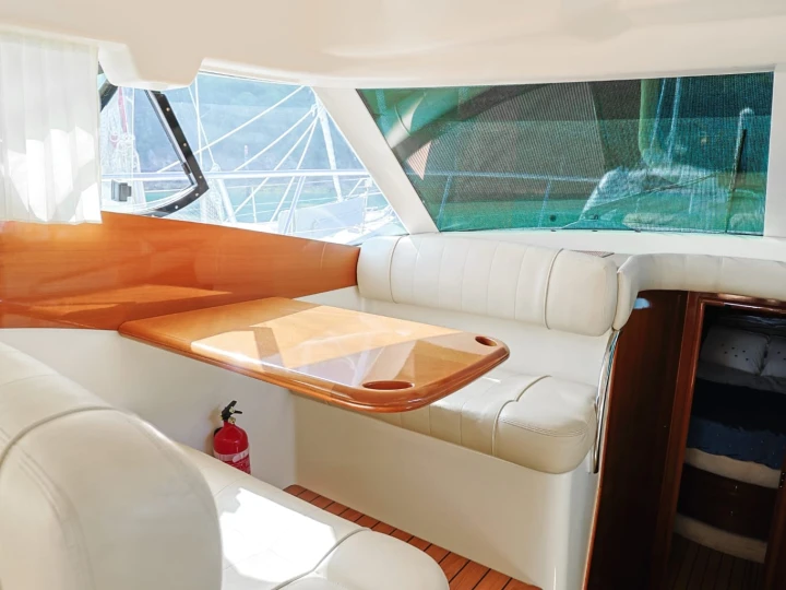 Boot mieten Vigo günstig Prestige 460 Fly
