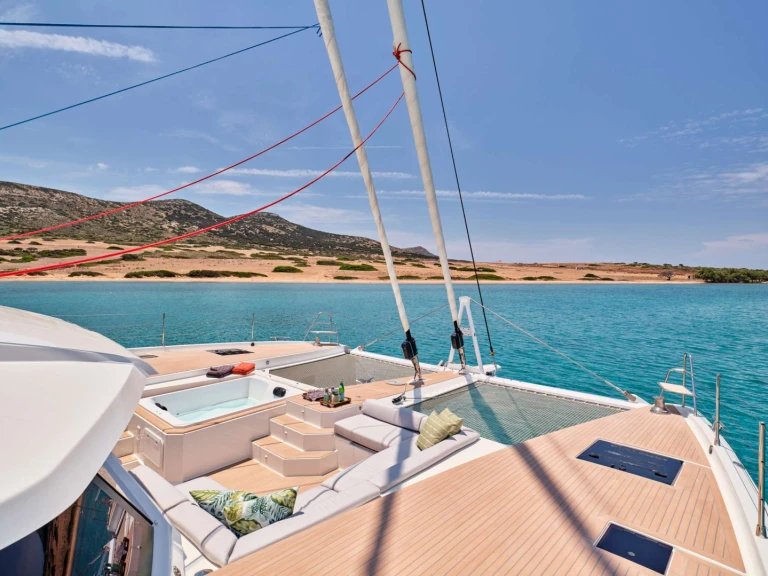 Ein Fountaine Pajot Fountaine Pajot Alegria 67 (4 cab) mieten in El Gouna