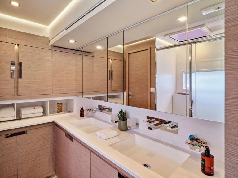 Katamaran mieten in El Gouna - Fountaine Pajot Fountaine Pajot Alegria 67 (4 cab)
