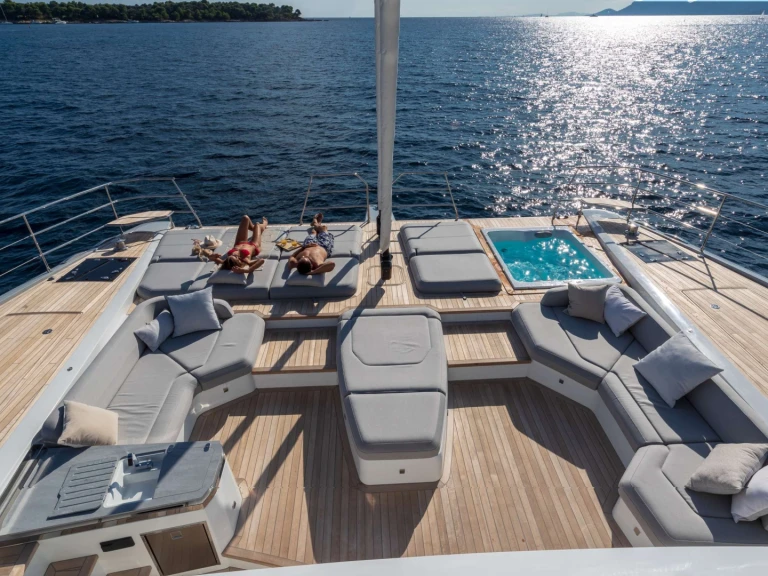 Katamaran mieten in Néa Péramos - Fountaine Pajot Fountaine Pajot Thira 80