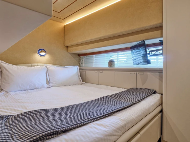 YachtCharter in Lavrion - Ferretti Ferretti 80 auf SamBoat