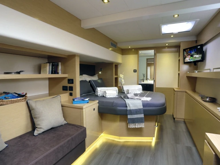 Fountaine Pajot Fountaine Pajot Sanya 57 (4 cab) mieten Álimos