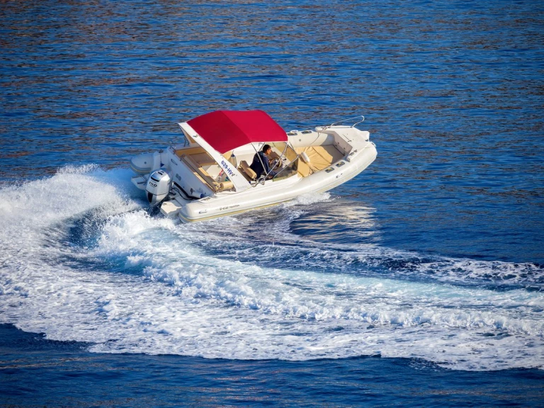 Bootsverleih Inmark-Marine Aquamax BF-23F Hvar Samboat