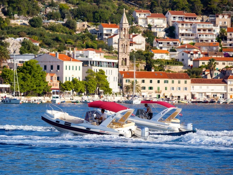 Schlauchboot mieten in Hvar zum besten Preis