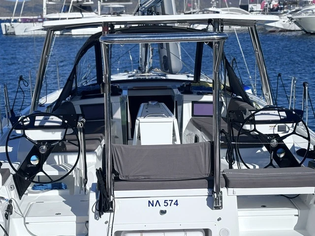 Boot mieten Lavrion günstig Dufour 44
